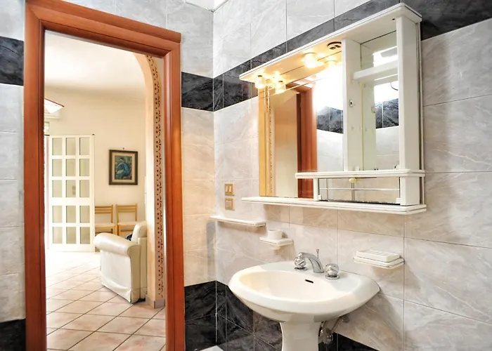 וילה Yoko E Disma *